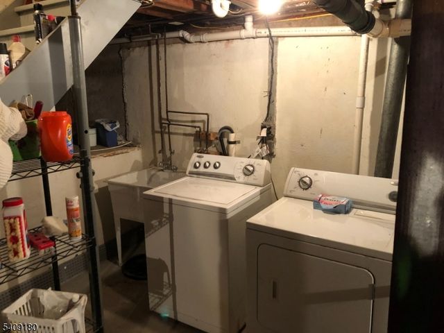 11 Juniper Dr, Readington Twp., NJ 08889