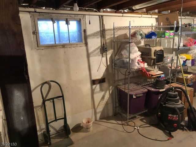 11 Juniper Dr, Readington Twp., NJ 08889