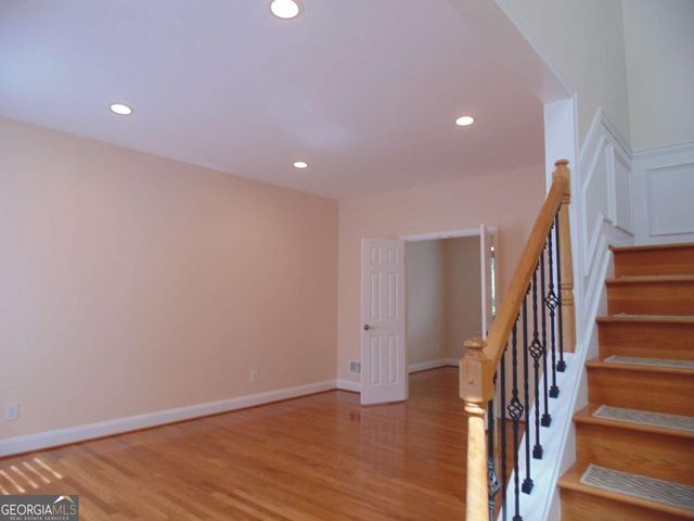 3895 Deauville Way, Cumming, GA 30041