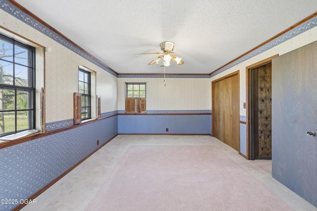 8526 SE 70th Terrace, Baxter Springs, KS 66713