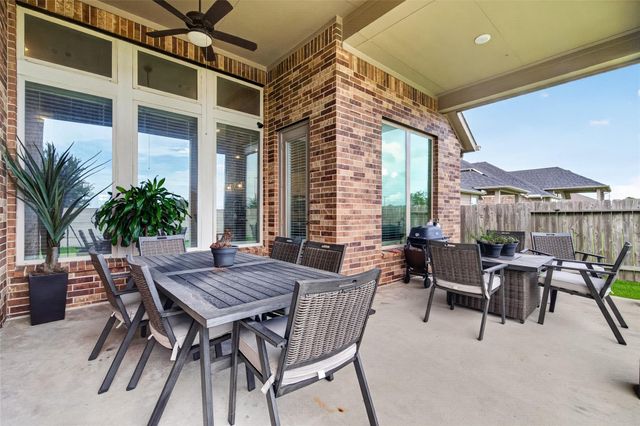 4710 Cedar Sage Drive, Baytown, TX 77521