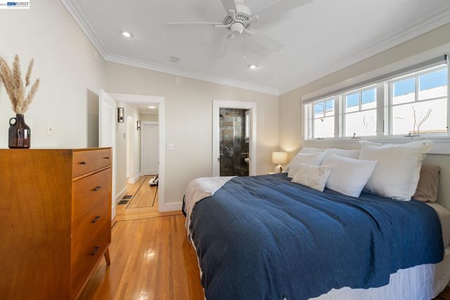 5146 Camden St, Oakland, CA 94619