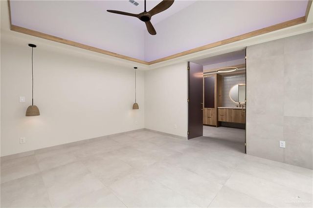 9818 N 24th Lane, Mcallen, TX 78504