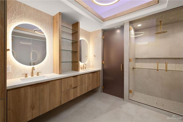 9818 N 24th Lane, Mcallen, TX 78504