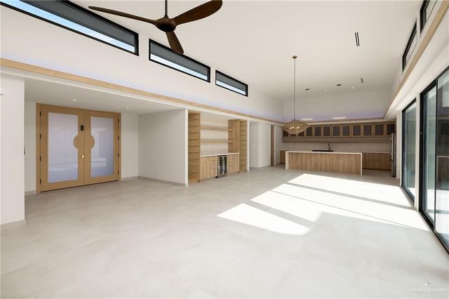 9818 N 24th Lane, Mcallen, TX 78504