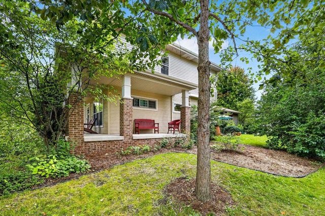 702 McLean Drive, Madison, WI 53718