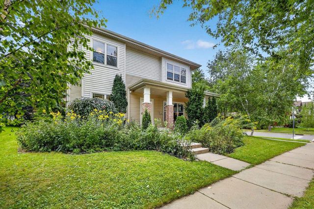 702 McLean Drive, Madison, WI 53718