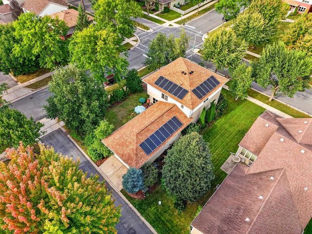 702 McLean Drive, Madison, WI 53718