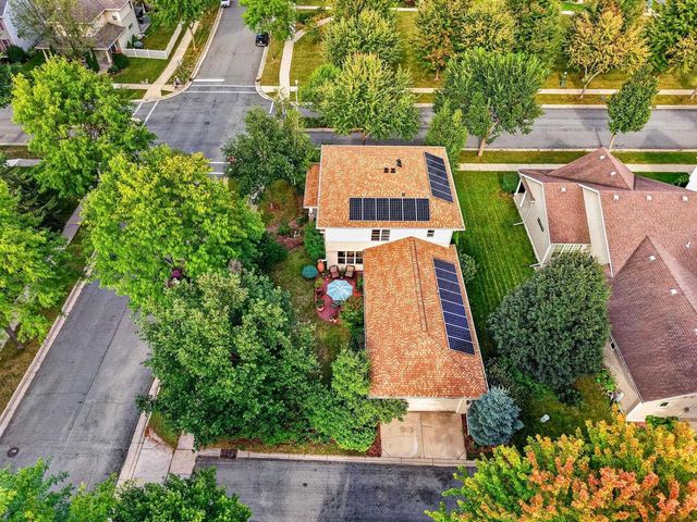 702 McLean Drive, Madison, WI 53718