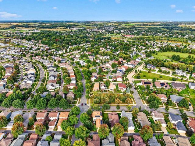 702 McLean Drive, Madison, WI 53718