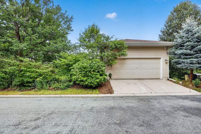 702 McLean Drive, Madison, WI 53718