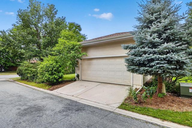 702 McLean Drive, Madison, WI 53718