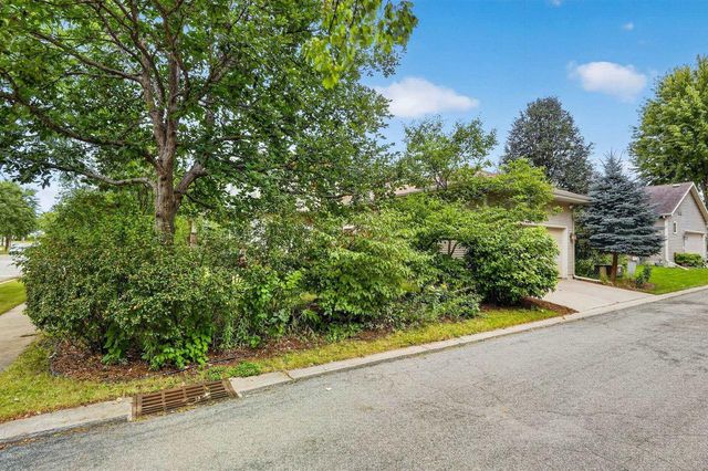 702 McLean Drive, Madison, WI 53718