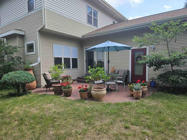702 McLean Drive, Madison, WI 53718