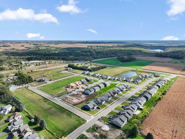 9820 Upper 89th Street S, Cottage Grove, MN 55016