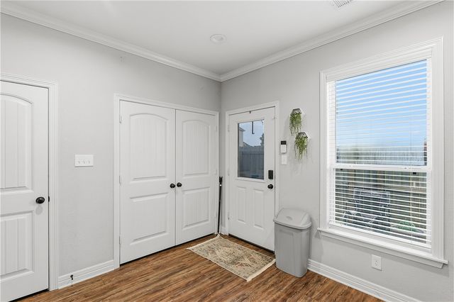 7009 Canter Court, College Station, TX 77845