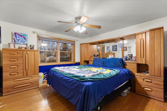 3465 Nassau DRIVE, Brookfield, WI 53045