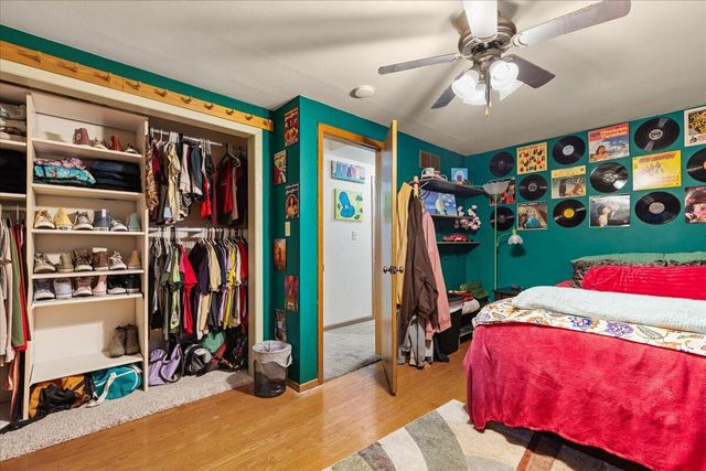 3465 Nassau DRIVE, Brookfield, WI 53045