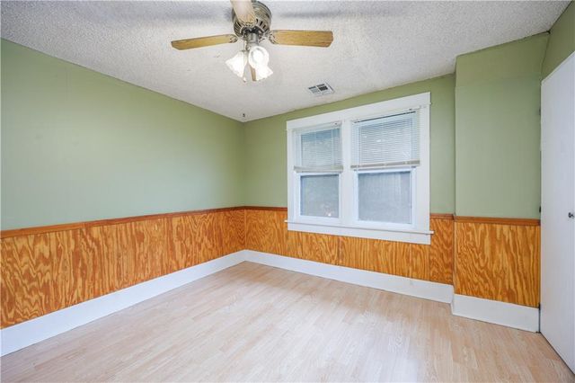 216 S 14th Street, Independence, KS 67301