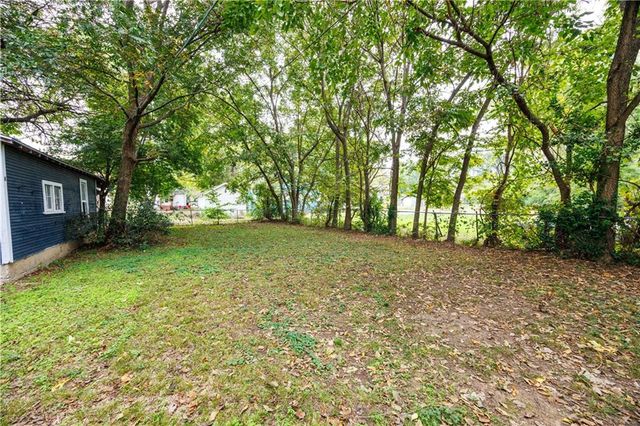 216 S 14th Street, Independence, KS 67301