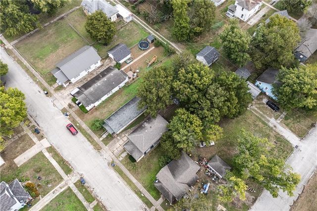 216 S 14th Street, Independence, KS 67301