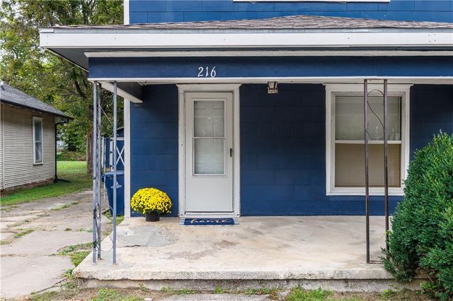 216 S 14th Street, Independence, KS 67301