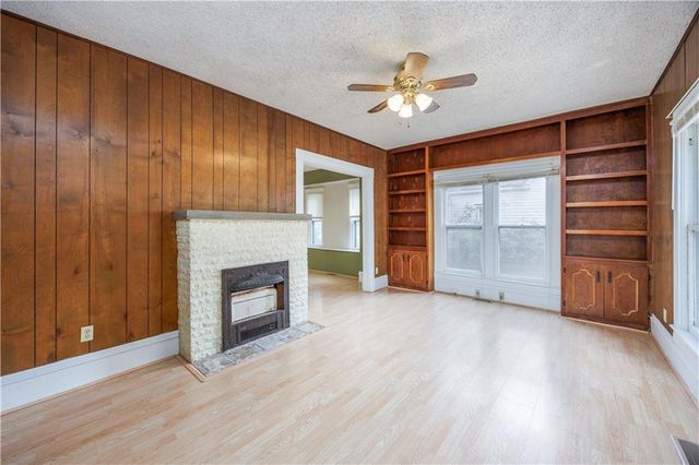 216 S 14th Street, Independence, KS 67301