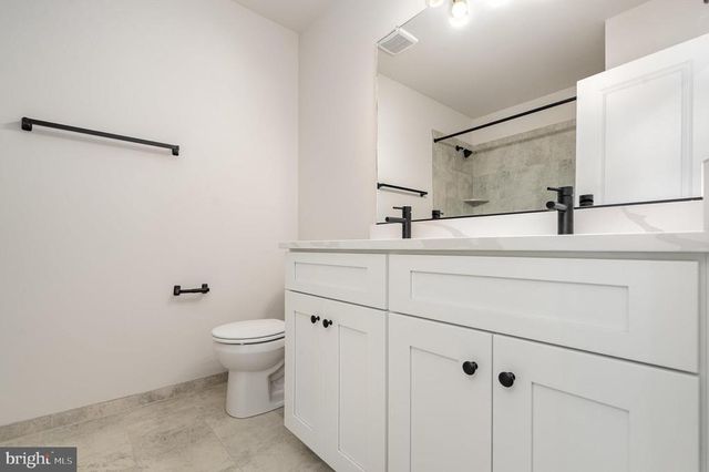 3049 PATRIOT LN, Fredericksburg, VA 22408