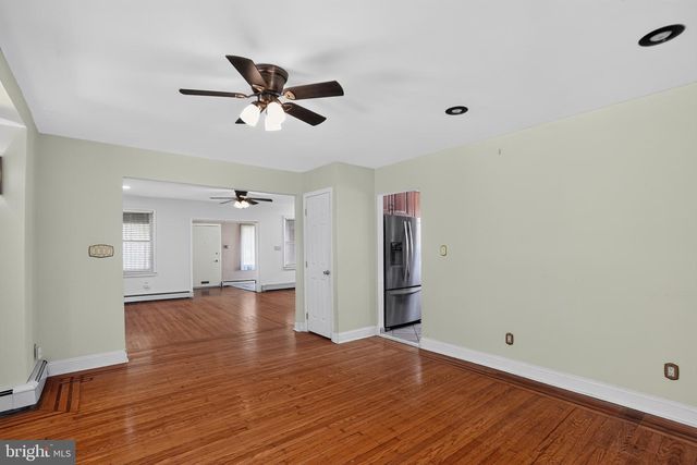 706 KINGS HWY, Haddon Heights, NJ 08035