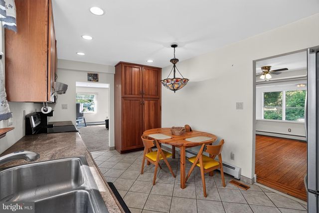 706 KINGS HWY, Haddon Heights, NJ 08035