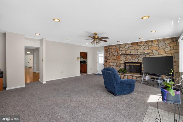 706 KINGS HWY, Haddon Heights, NJ 08035
