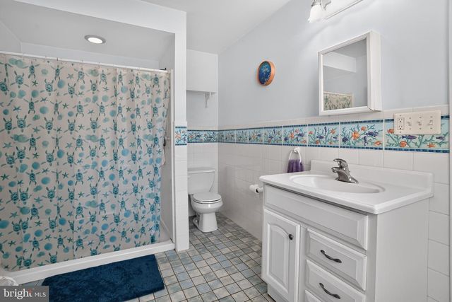 706 KINGS HWY, Haddon Heights, NJ 08035