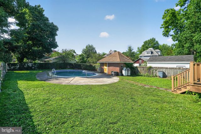 706 KINGS HWY, Haddon Heights, NJ 08035