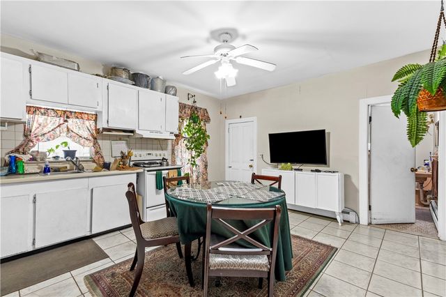 160 Magnolia Street, Providence, RI 02909