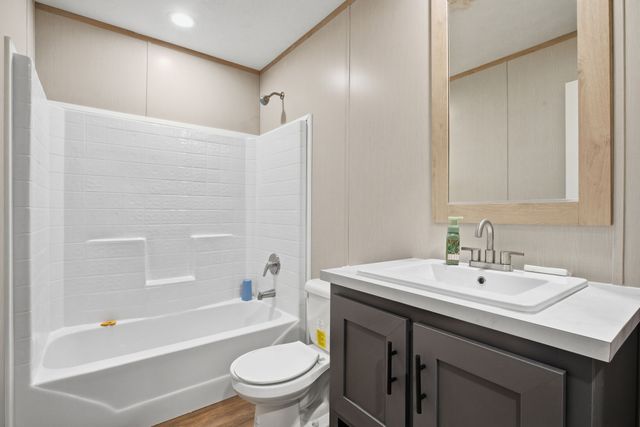 308 Largo Street, Bonham, TX 75418