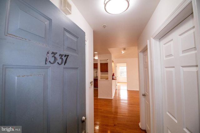 1337 WATERFORD DR, Edison, NJ 08817