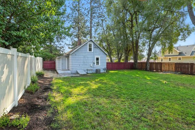 5919 N Howard St, Spokane, WA 99205