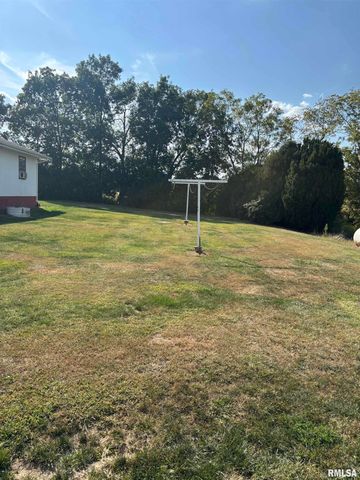 10206 E County Highway 14 Road, Lewistown, IL 61542