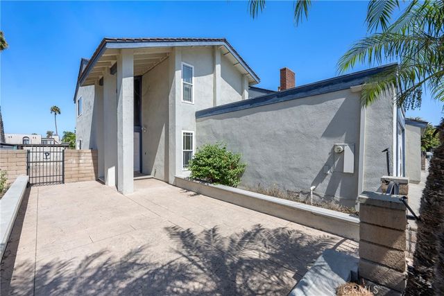 207 Los Padres, Placentia, CA 92870