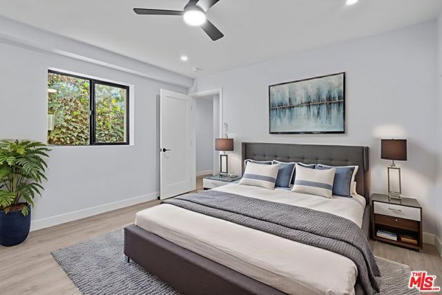 1518 Stearns Drive, Los Angeles, CA 90035