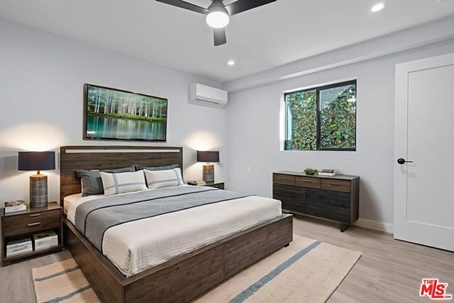 1518 Stearns Drive, Los Angeles, CA 90035