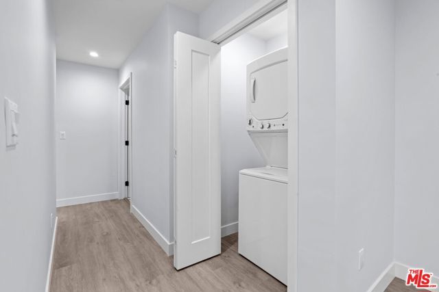 1518 Stearns Drive, Los Angeles, CA 90035