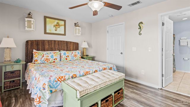 16038 Innerarity Pt Rd 101, Pensacola, FL 32507