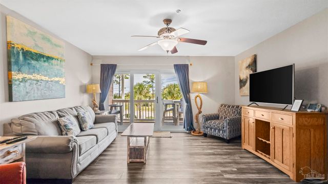 16038 Innerarity Pt Rd 101, Pensacola, FL 32507