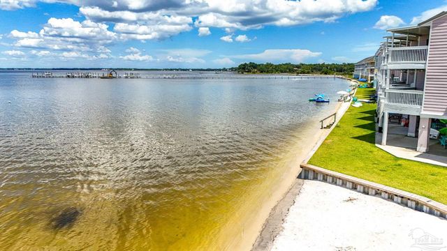 16038 Innerarity Pt Rd 101, Pensacola, FL 32507
