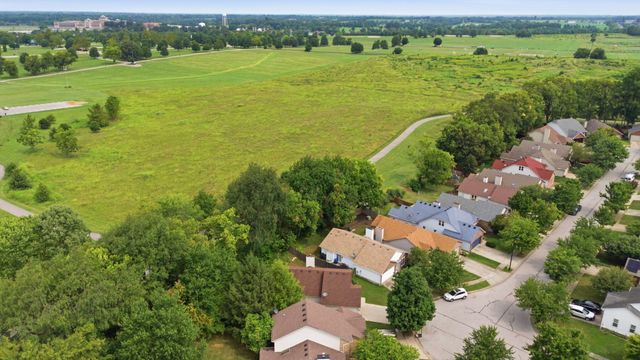 2940 Masters View Road, Lexington, KY 40511