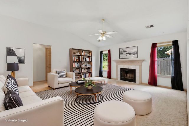 2940 Masters View Road, Lexington, KY 40511