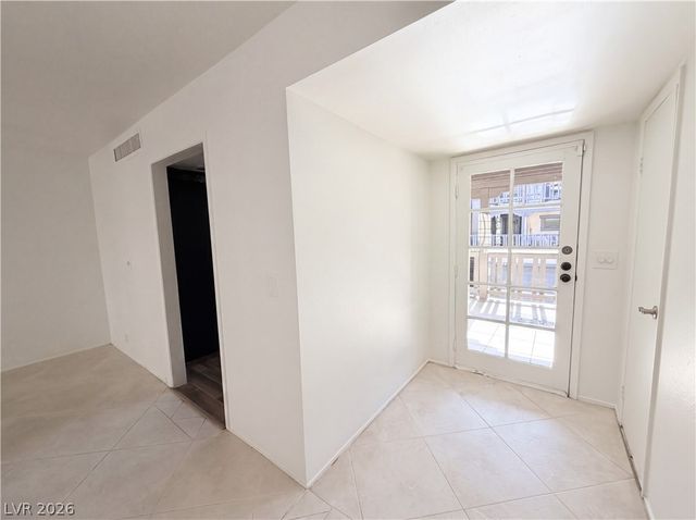 4924 Calle Del Cajon, Las Vegas, NV 89120