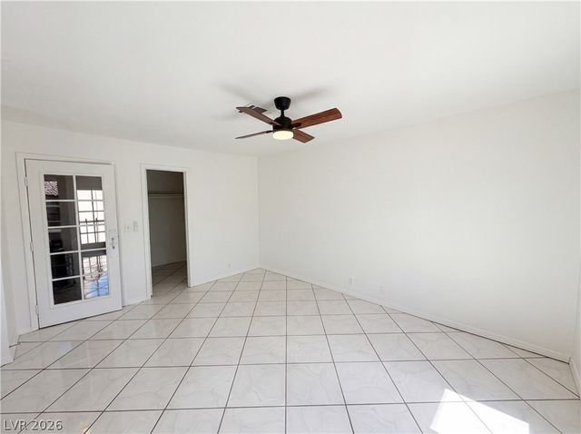 4924 Calle Del Cajon, Las Vegas, NV 89120