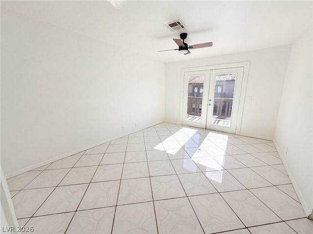 4924 Calle Del Cajon, Las Vegas, NV 89120